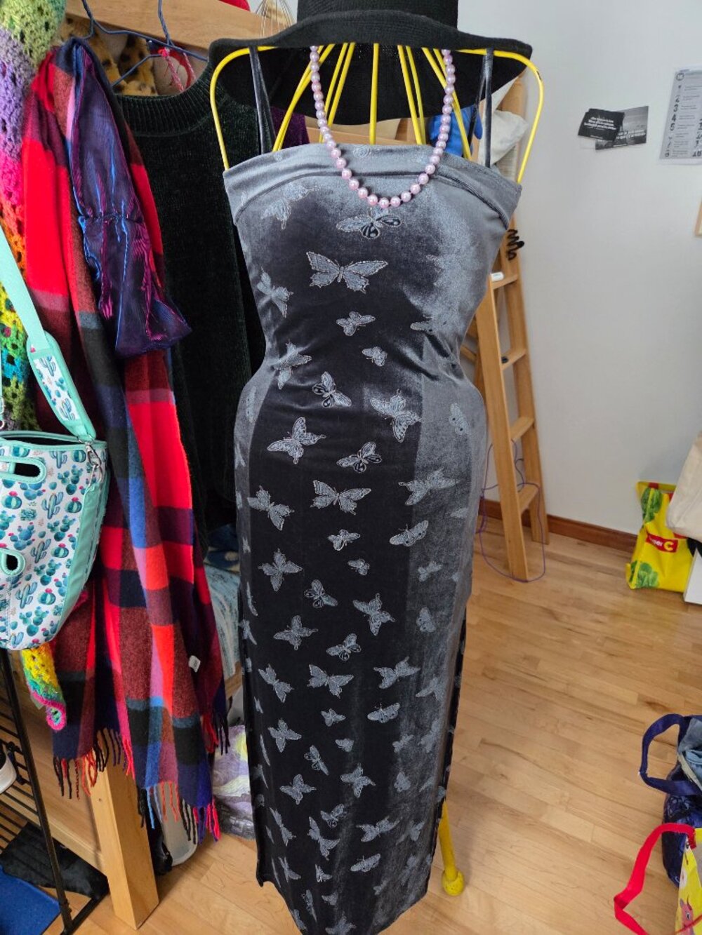 PIA Long ball dress with butterflies 90s vtg vintage velvet glitter XS
